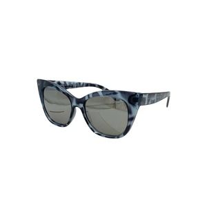 Prive Revaux x Madelaine Mister Polarized Sunglasses gray tortoise retro sunnies